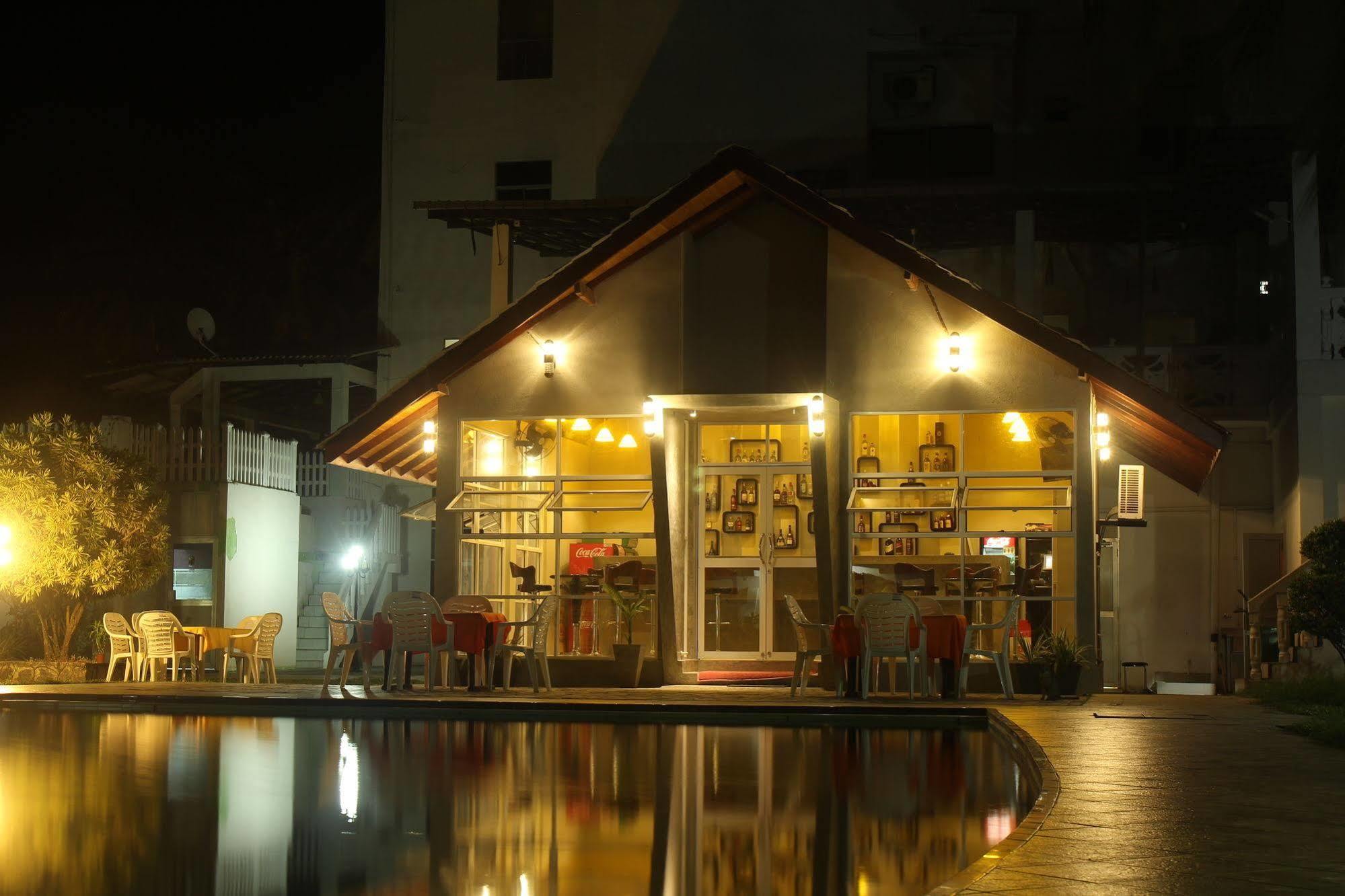 Navro Beach Resort Panadura Exterior photo